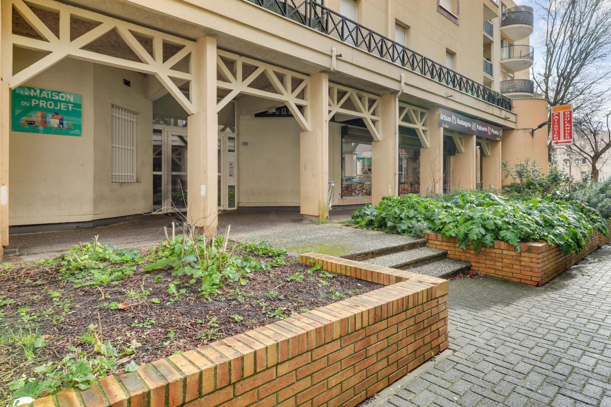 Duplex With Parking Sannois